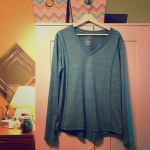 Long sleeve workout shirt